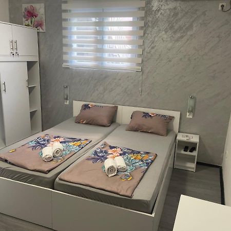 Apartments Glitter Мостар Екстериор снимка