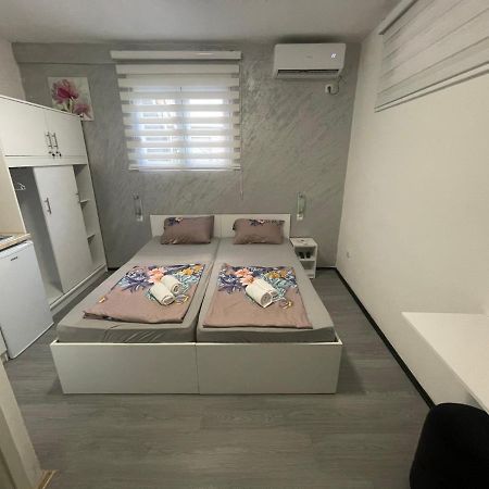 Apartments Glitter Мостар Екстериор снимка